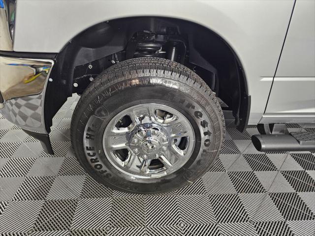 2026 Ram 3500 Tradesman Crew Cab 4x4 8' Box