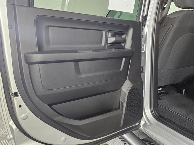 2026 Ram 3500 Tradesman Crew Cab 4x4 8' Box