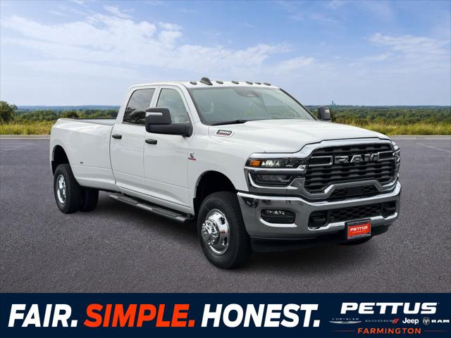 2026 RAM Ram 3500 RAM 3500 TRADESMAN CREW CAB 4X4 8 BOX