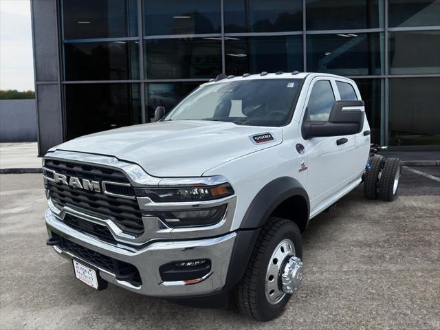 2026 RAM Ram 5500 Chassis Cab RAM 5500 TRADESMAN CHASSIS CREW CAB 4X4 60 CA