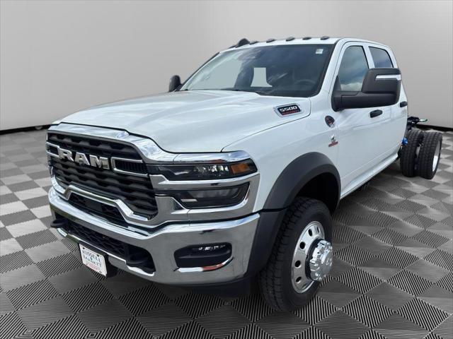 2026 RAM 5500 Chassis RAM 5500 TRADESMAN CHASSIS CREW CAB 4X4 60 CA