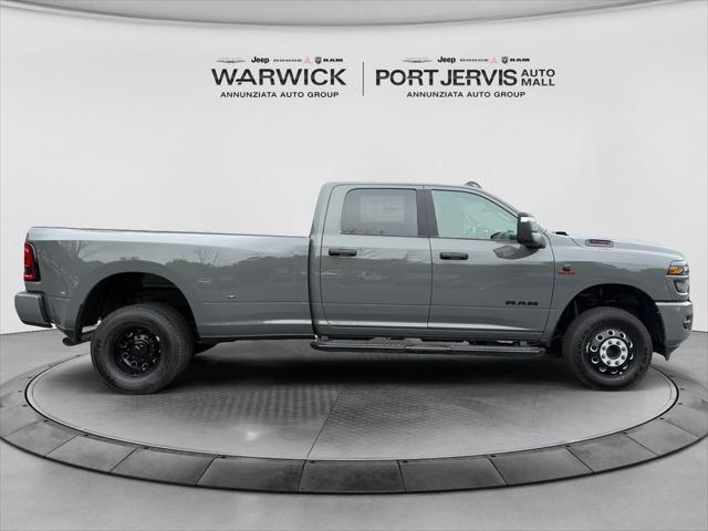 2026 Ram 3500 Big Horn Crew Cab 4x4 8' Box