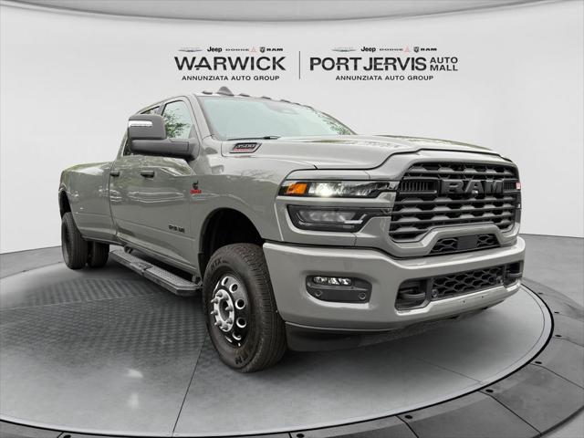 2026 Ram 3500 Big Horn Crew Cab 4x4 8' Box