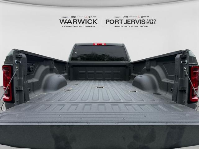 2026 Ram 3500 Big Horn Crew Cab 4x4 8' Box