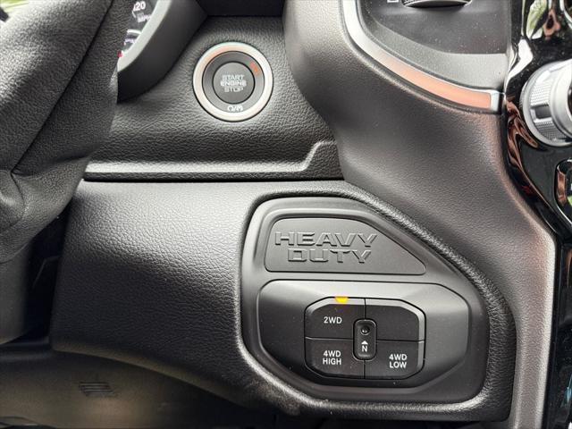 2026 Ram 3500 Big Horn Crew Cab 4x4 8' Box