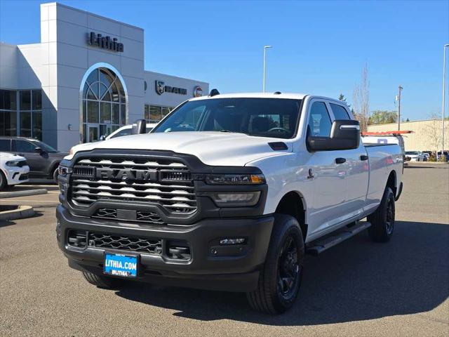2026 RAM Ram 3500 RAM 3500 TRADESMAN CREW CAB 4X4 8 BOX