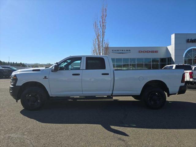 2026 RAM Ram 3500 RAM 3500 TRADESMAN CREW CAB 4X4 8 BOX