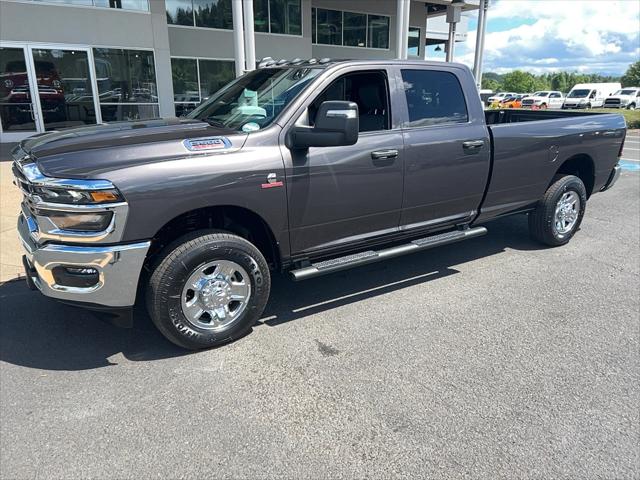 2026 RAM Ram 3500 RAM 3500 TRADESMAN CREW CAB 4X4 8 BOX 2026 RAM Ram 3500 RAM 3500 TRADESMAN CREW CAB 4X4 8 BOX