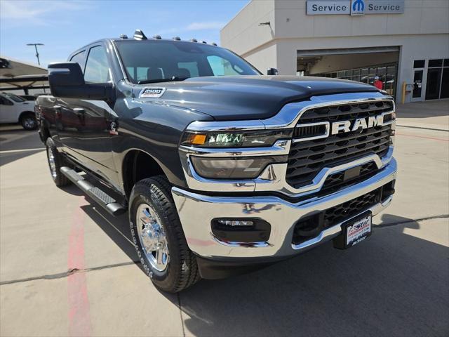 2026 RAM Ram 2500 RAM 2500 TRADESMAN CREW CAB 4X4 64 BOX