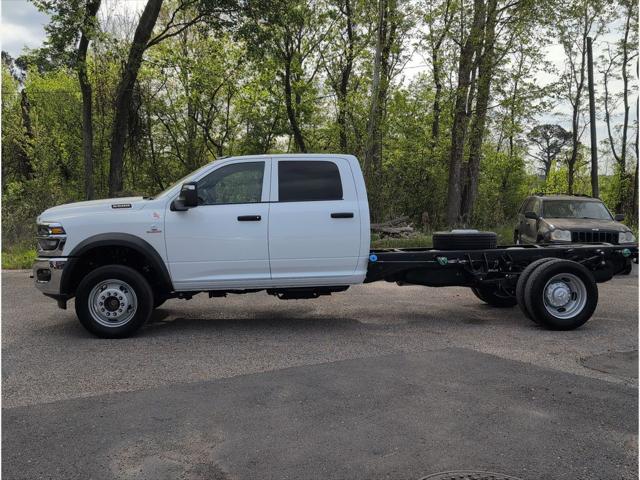 2026 RAM Ram 5500 Chassis Cab RAM 5500 TRADESMAN CHASSIS CREW CAB 4X4 84 CA