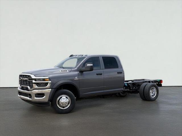 2026 RAM Ram 3500 Chassis Cab RAM 3500 TRADESMAN CREW CAB CHASSIS 4X4 60 CA
