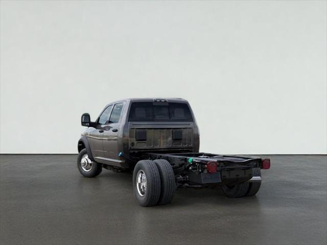2026 RAM Ram 3500 Chassis Cab RAM 3500 TRADESMAN CREW CAB CHASSIS 4X4 60 CA