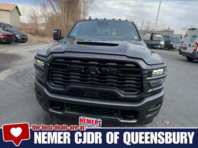 2026 RAM Ram 2500 RAM 2500 BLACK EXPRESS CREW CAB 4X4 8 BOX