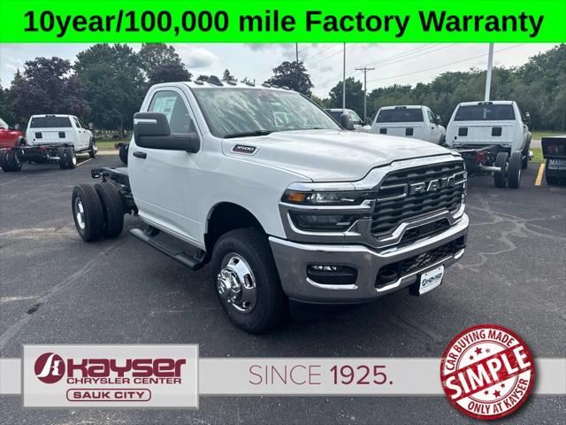 2026 RAM 3500 Chassis RAM 3500 TRADESMAN CHASSIS REGULAR CAB 4X4 60 CA