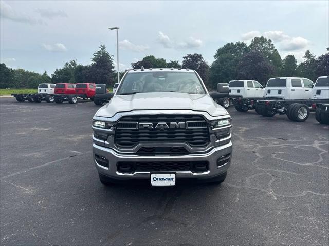 2026 RAM 3500 Chassis RAM 3500 TRADESMAN CHASSIS REGULAR CAB 4X4 60 CA
