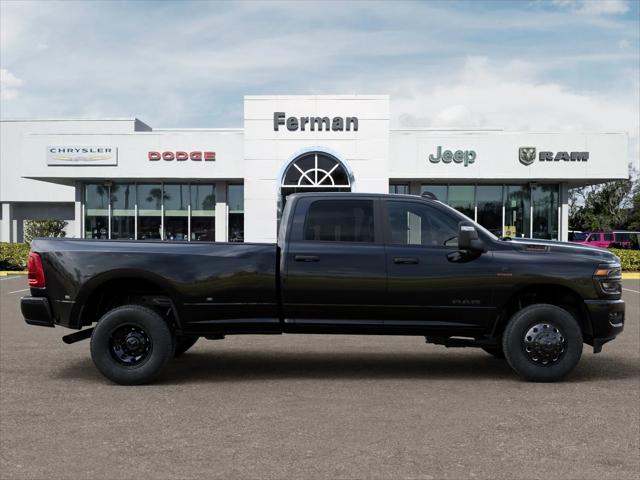 2026 Ram 3500 Big Horn Crew Cab 4x4 8' Box