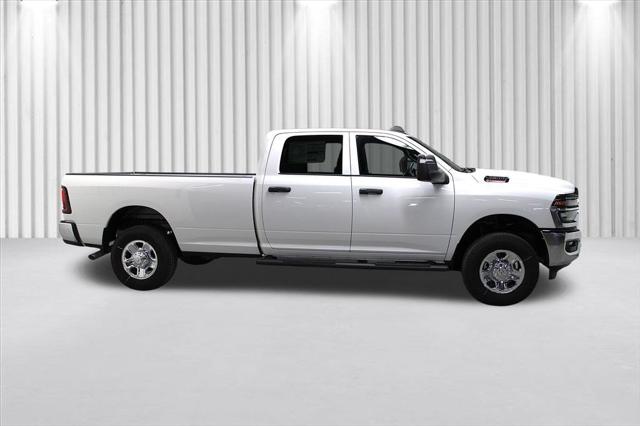 2026 RAM Ram 2500 RAM 2500 TRADESMAN CREW CAB 4X4 8 BOX 2026 RAM Ram 2500 RAM 2500 TRADESMAN CREW CAB 4X4 8 BOX