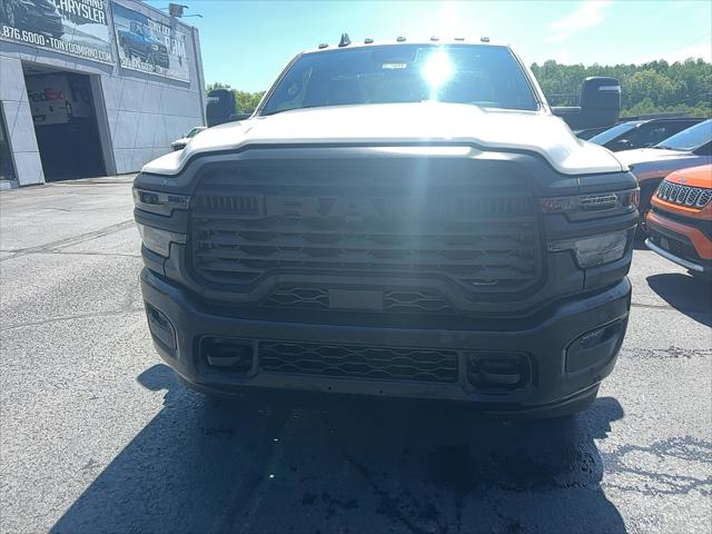 2026 RAM Ram 3500 Chassis Cab RAM 3500 TRADESMAN CHASSIS REGULAR CAB 4X4 60 CA
