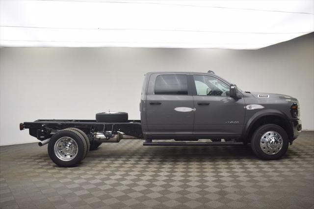 2026 RAM Ram 5500 Chassis Cab RAM 5500 BIG HORN CHASSIS CREW CAB 4X4 60 CA
