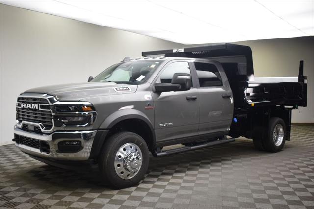 2026 RAM 5500 Chassis RAM 5500 BIG HORN CHASSIS CREW CAB 4X4 60 CA