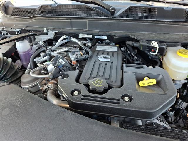 2026 Ram 3500 Tradesman Crew Cab 4x4 8' Box