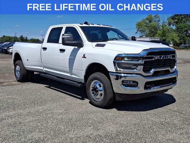 2026 Ram 3500 Tradesman Crew Cab 4x4 8' Box for sale in Lumberton, NJ