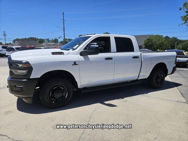 2026 Ram 2500 Tradesman Crew Cab 4x2 6'4" Box