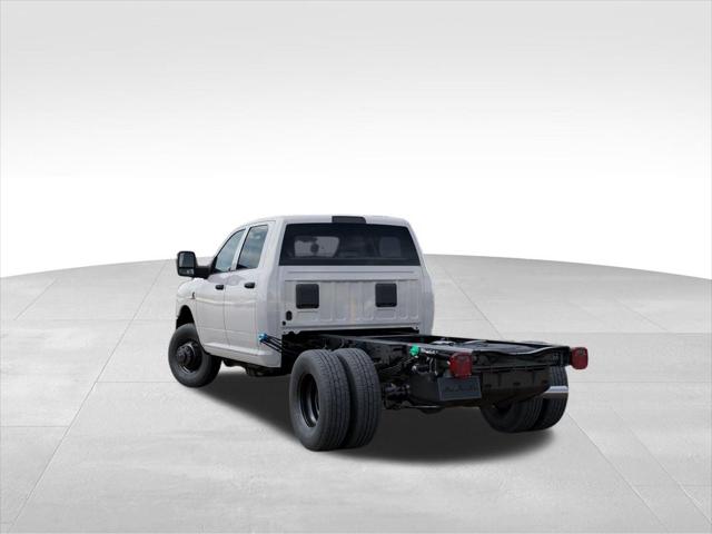 2026 RAM 3500 Chassis RAM 3500 TRADESMAN CREW CAB CHASSIS 4X4 60 CA