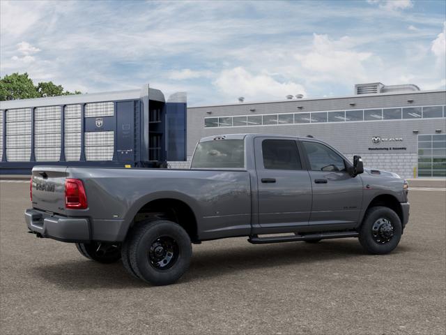 2026 RAM 3500 RAM 3500 BIG HORN CREW CAB 4X4 8 BOX