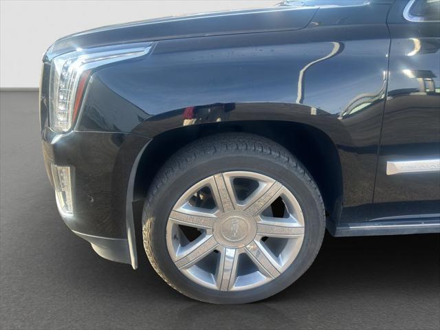 2020 Cadillac Escalade 4WD Premium Luxury