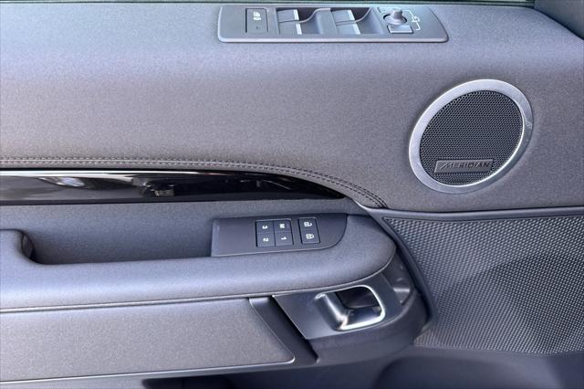 2026 Land Rover Discovery S