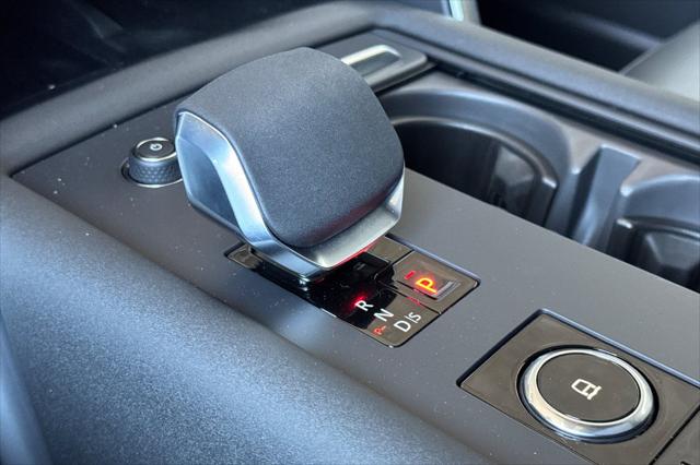 2026 Land Rover Discovery S