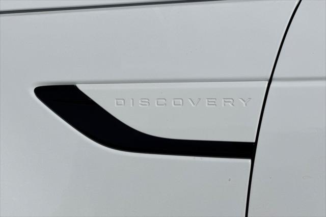 2026 Land Rover Discovery S