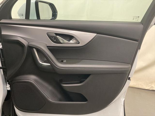 2025 Chevrolet Blazer AWD 2LT