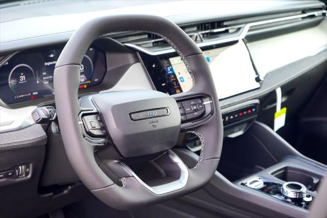 2026 Jeep Cherokee Laredo 4x4
