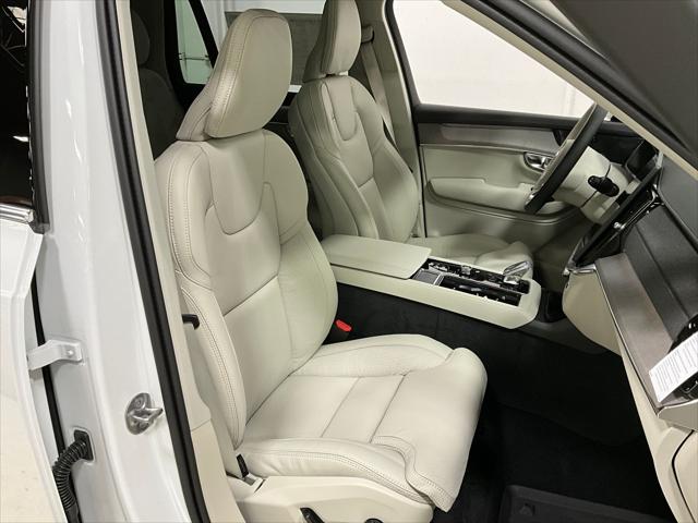 2026 Volvo XC90 Plug-In Hybrid Ultra, T8 AWD, Electric/Gasoline, Bright, 7 Seats