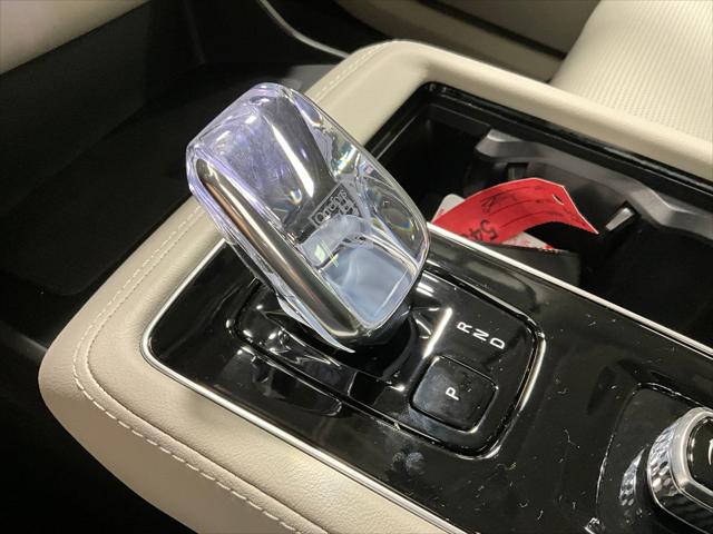 2026 Volvo XC90 Plug-In Hybrid Ultra, T8 AWD, Electric/Gasoline, Bright, 7 Seats