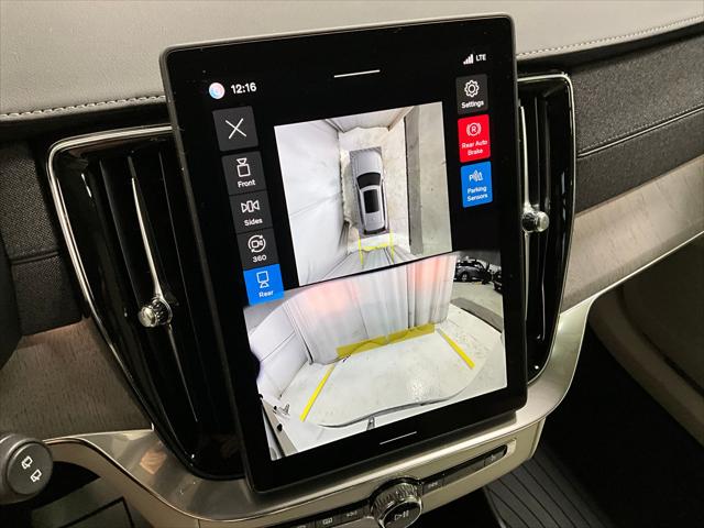 2026 Volvo XC90 Plug-In Hybrid Ultra, T8 AWD, Electric/Gasoline, Bright, 7 Seats