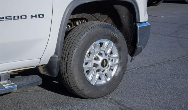 2025 Chevrolet Silverado 2500HD 4WD Crew Cab Standard Bed LT