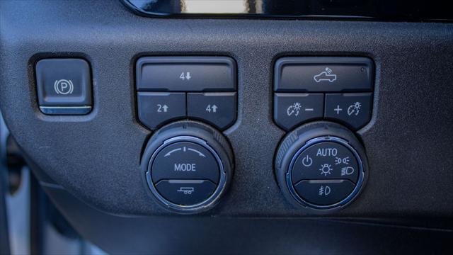 2025 Chevrolet Silverado 2500HD 4WD Crew Cab Standard Bed LT