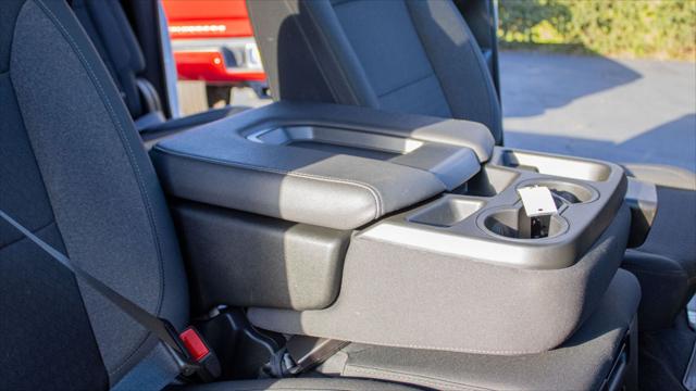 2025 Chevrolet Silverado 2500HD 4WD Crew Cab Standard Bed LT