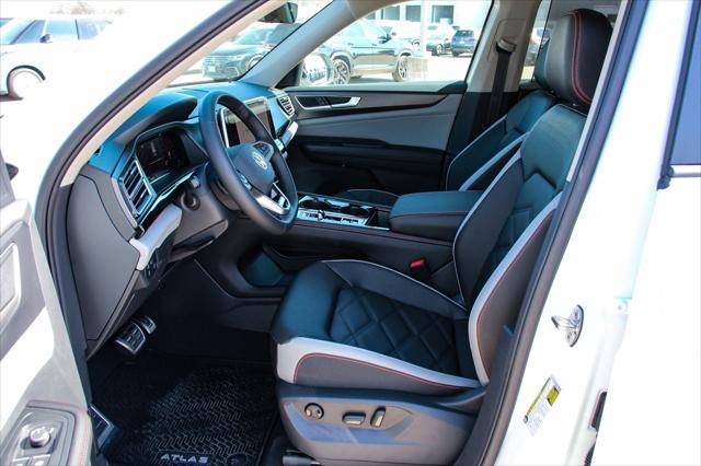 2026 Volkswagen Atlas Peak Edition
