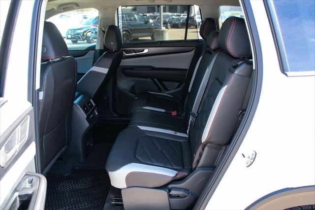 2026 Volkswagen Atlas Peak Edition