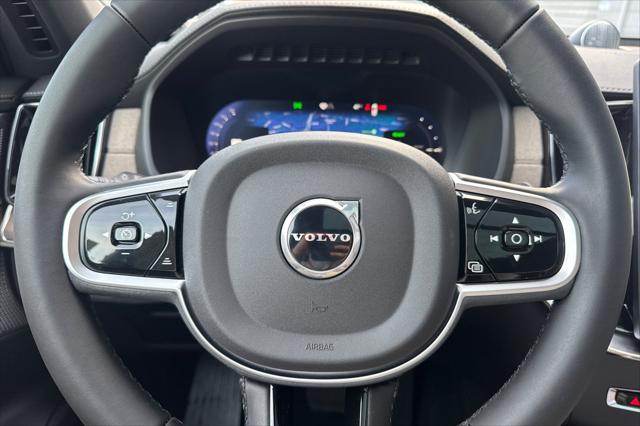 2026 Volvo XC90 Plug-In Hybrid Ultra, T8 AWD, Electric/Gasoline, Bright, 7 Seats