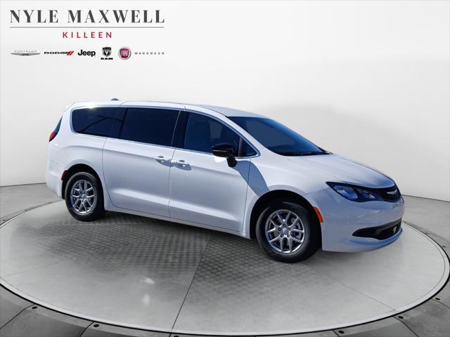 2026 Chrysler Voyager LX