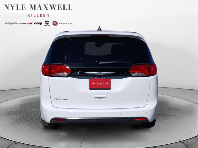 2026 Chrysler Voyager LX