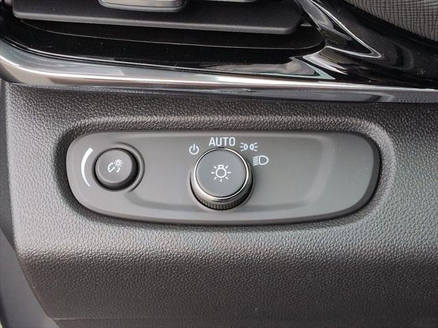 2026 Buick NV Sport Touring FWD