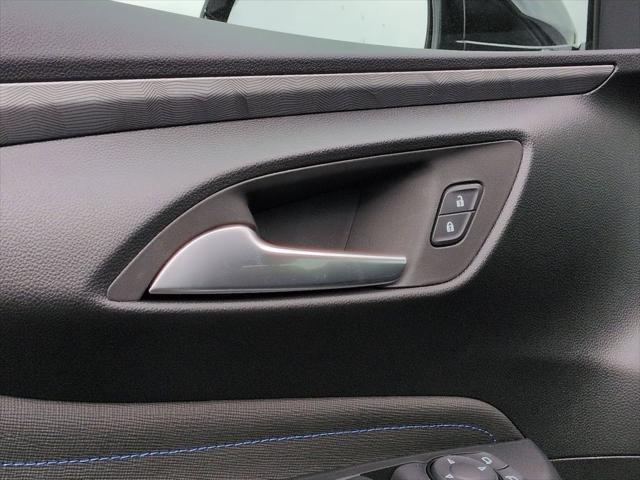 2026 Buick NV Sport Touring FWD