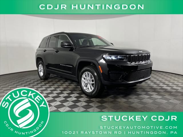 2025 Jeep Grand Cherokee Laredo X 4x4