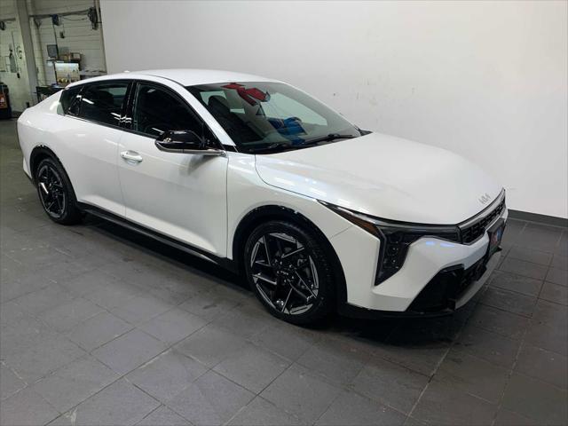 2025 Kia K4 GT-Line 2025 Kia K4 GT-Line